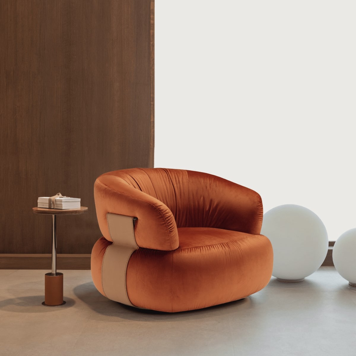 MaxDivani Dana armchair